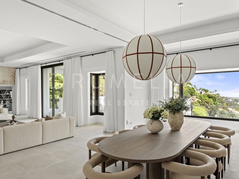 Villa for Sale in El Madroñal, Benahavis, Malaga 16