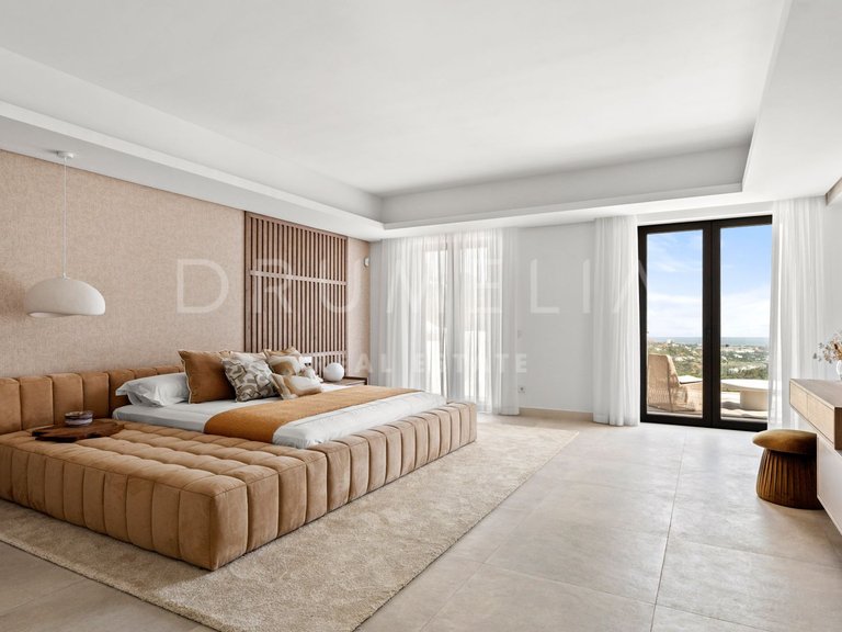 Villa for Sale in El Madroñal, Benahavis, Malaga 19