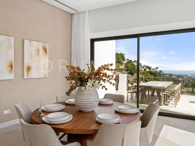Villa for Sale in El Madroñal, Benahavis, Malaga 15