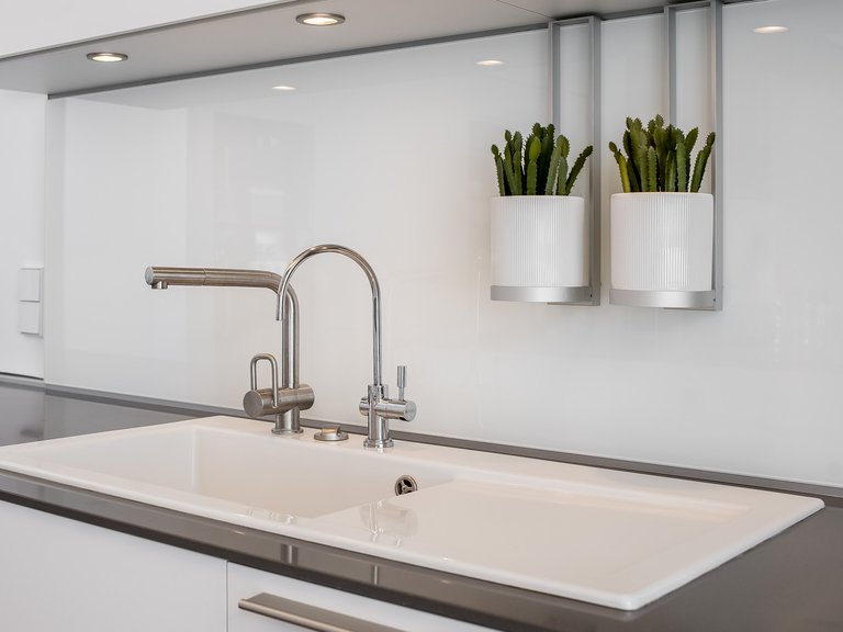 Villa for Sale in Marbella Este, Marbella, Malaga 40