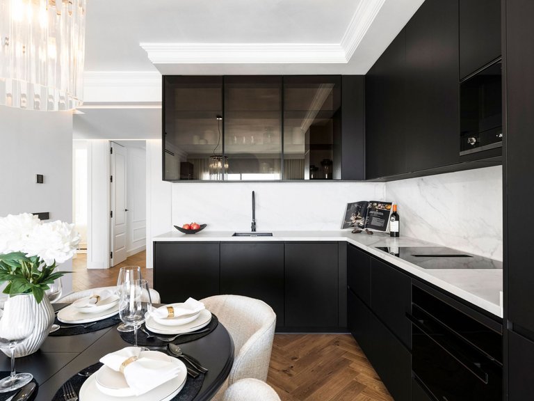 Penthouse for Sale in Altos de La Quinta, Benahavis, Malaga 20