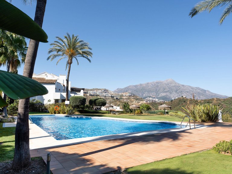Penthouse for Sale in Altos de La Quinta, Benahavis, Malaga 3