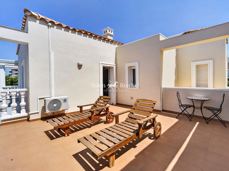 Villa for Sale in Los Cristianos, Tenerife 30