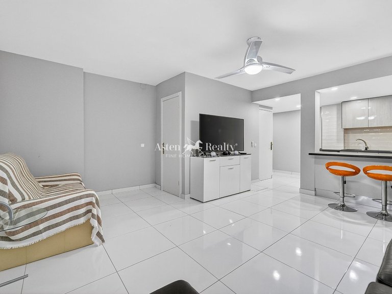 Villa for Sale in Los Cristianos, Tenerife 37