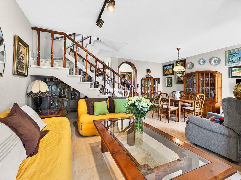 Town House for Sale in San Eugenio Bajo, Tenerife 6