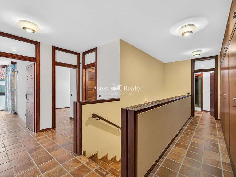 Villa for Sale in Puerto De La Cruz, Tenerife 36