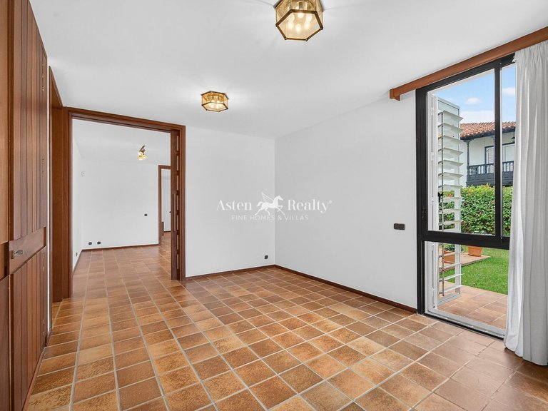 Villa for Sale in Puerto De La Cruz, Tenerife 6