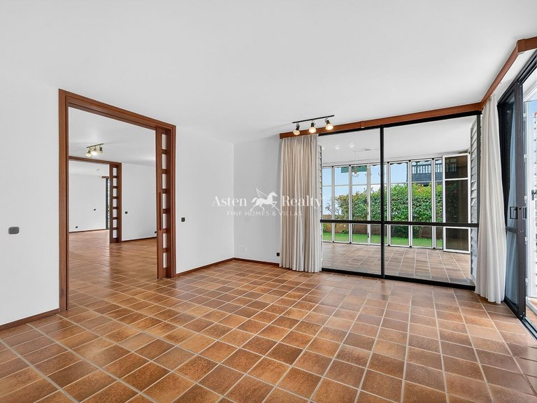 Villa for Sale in Puerto De La Cruz, Tenerife 11