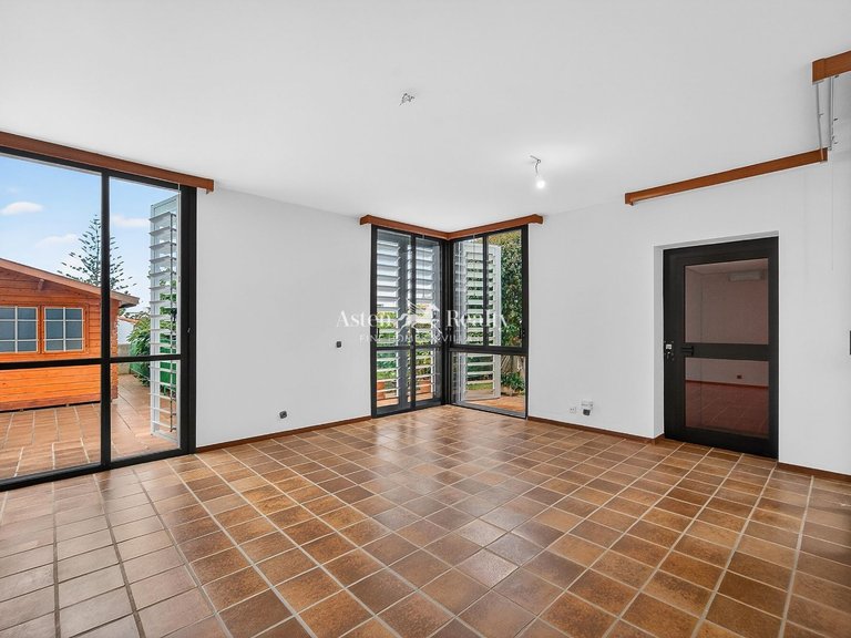 Villa for Sale in Puerto De La Cruz, Tenerife 16