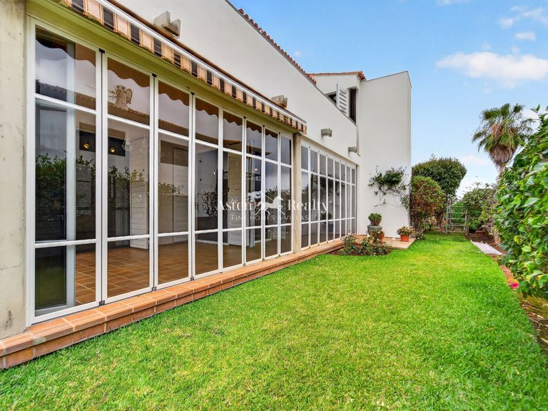 Villa for Sale in Puerto De La Cruz, Tenerife 3