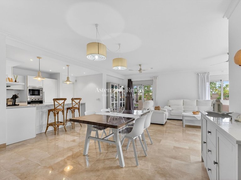 Apartment for Sale in Amarilla Golf, Tenerife 1