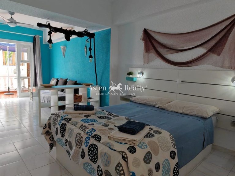 Apartment for Sale in Los Cristianos, Tenerife 2