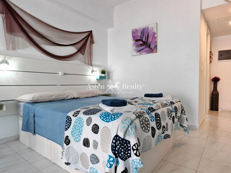 Apartment for Sale in Los Cristianos, Tenerife 3