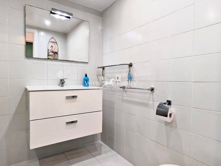 Apartment for Sale in Los Cristianos, Tenerife 12