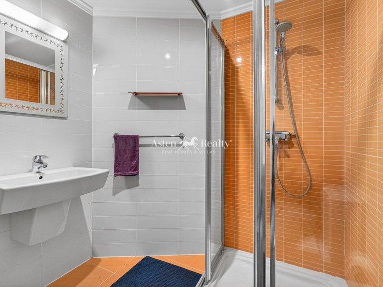 Apartment for Sale in El Medano, Tenerife 10