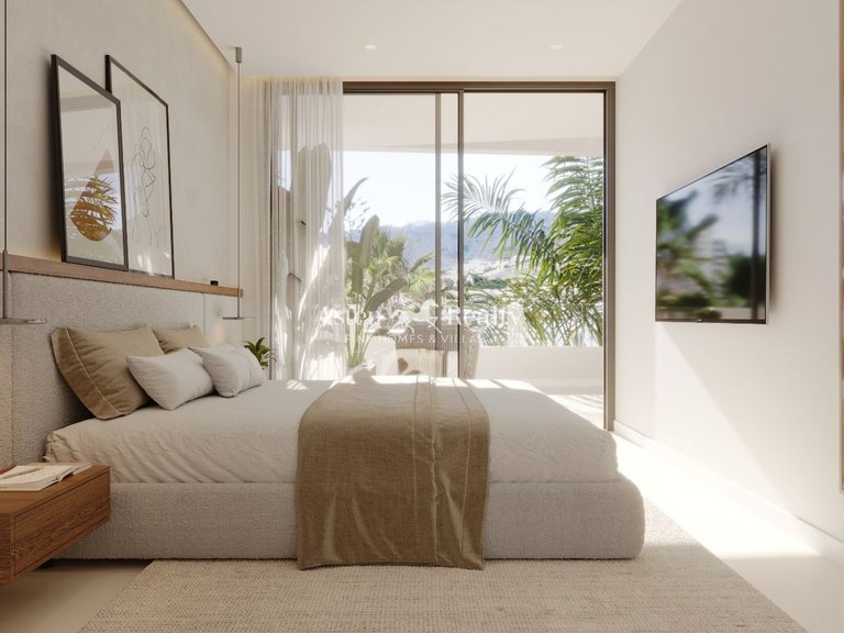 Penthouse for Sale in Playa De Las Américas, Tenerife 6