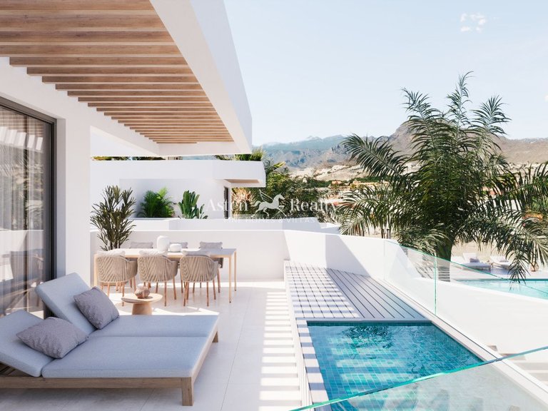 Penthouse for Sale in Playa De Las Américas, Tenerife 9
