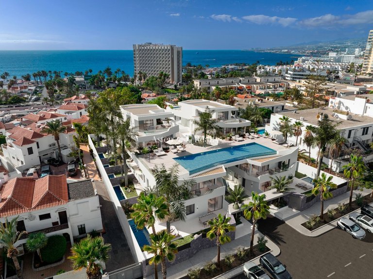 Penthouse for Sale in Playa De Las Américas, Tenerife 16