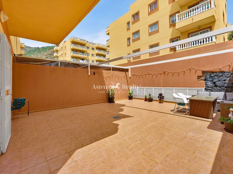 Apartment for Sale in Palm-mar, Tenerife 4
