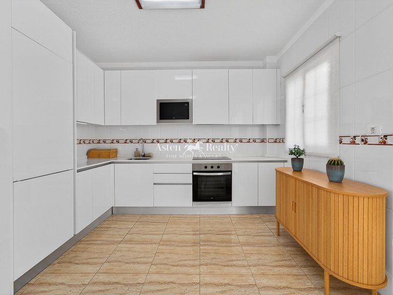 Apartment for Sale in Palm-mar, Tenerife 7