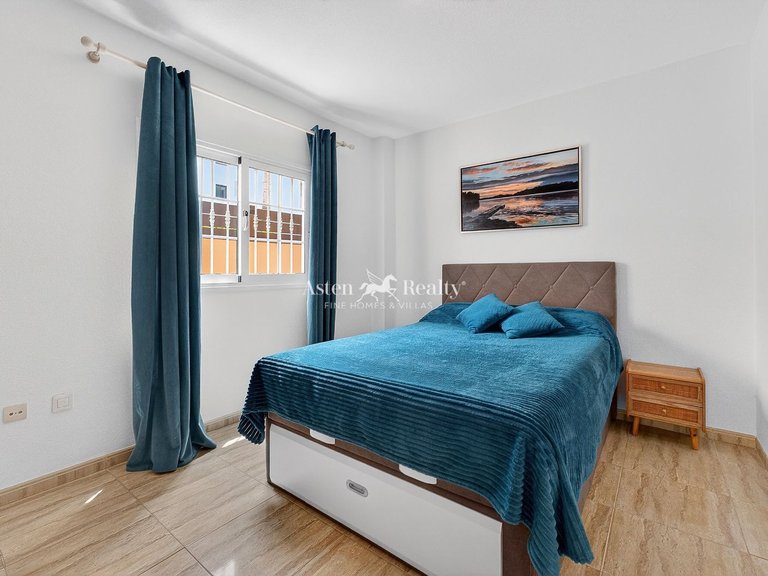 Apartment for Sale in Palm-mar, Tenerife 9