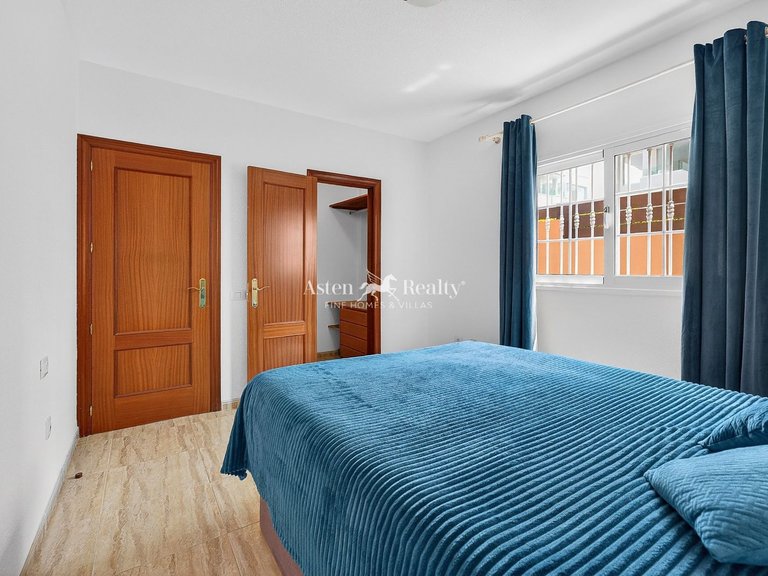 Apartment for Sale in Palm-mar, Tenerife 10