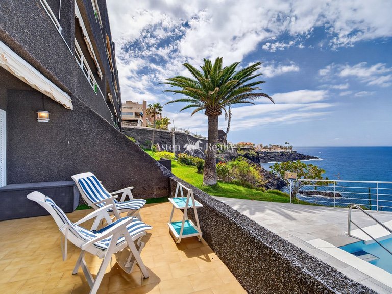 Apartment for Sale in Acantilados De Los Gigantes, Tenerife 6