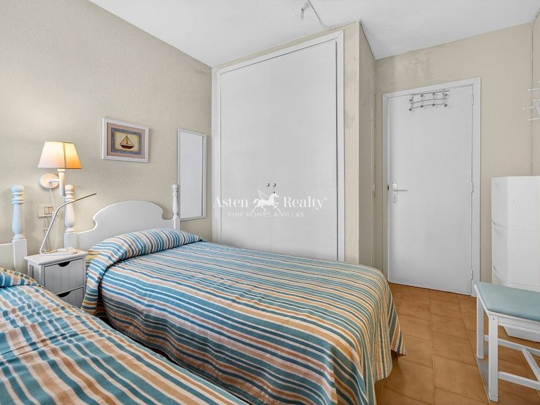 Apartment for Sale in Acantilados De Los Gigantes, Tenerife 15