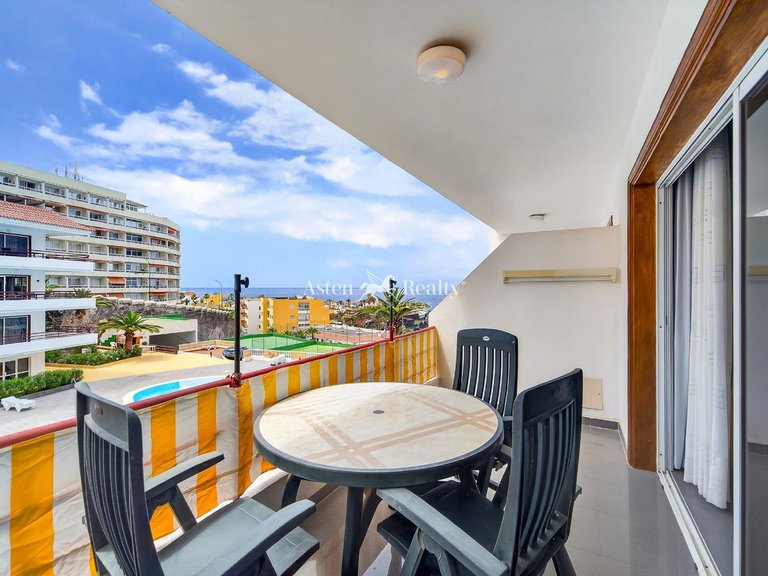Apartment for Sale in Puerto De Santiago, Tenerife 2