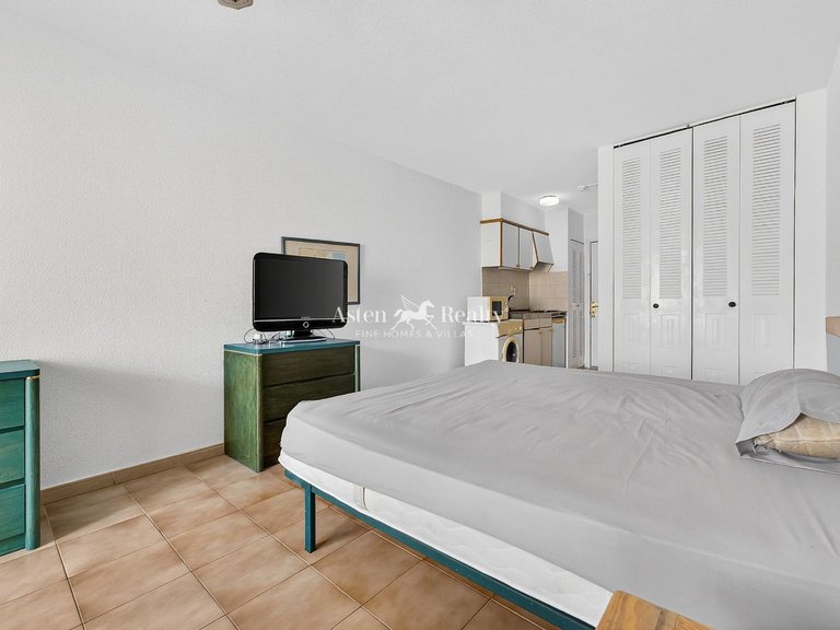 Apartment for Sale in Los Cristianos, Tenerife 6