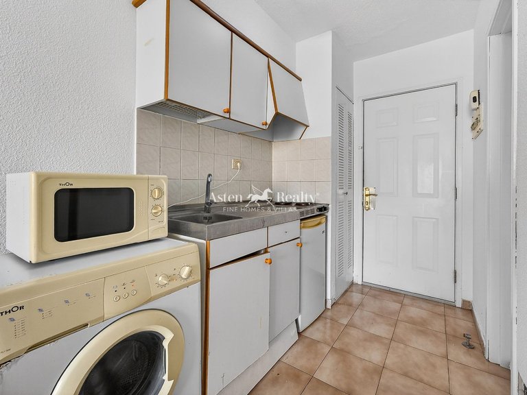 Apartment for Sale in Los Cristianos, Tenerife 10