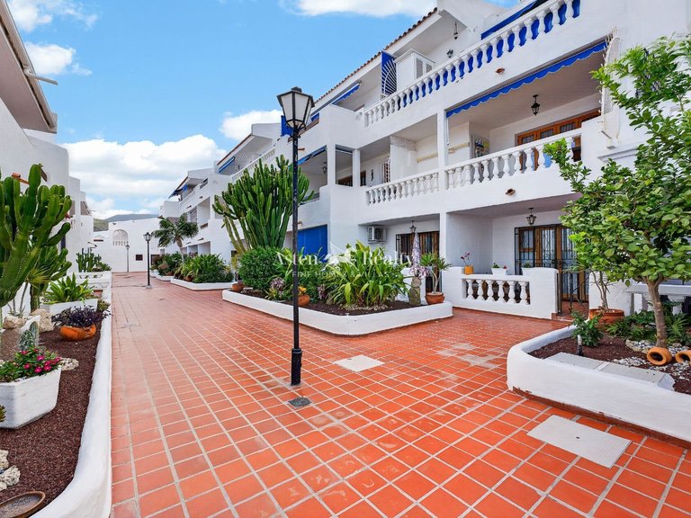 Apartment for Sale in Los Cristianos, Tenerife 2