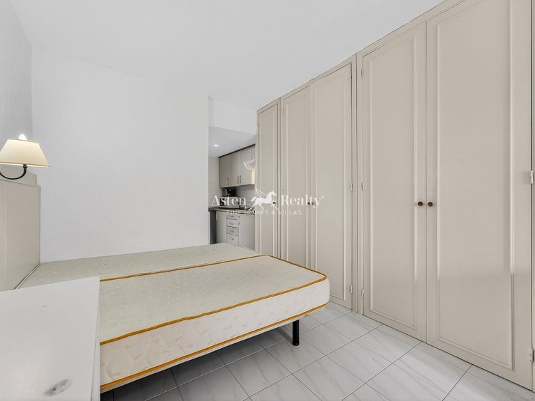 Apartment for Sale in Los Cristianos, Tenerife 13