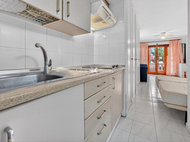 Apartment for Sale in Los Cristianos, Tenerife 16
