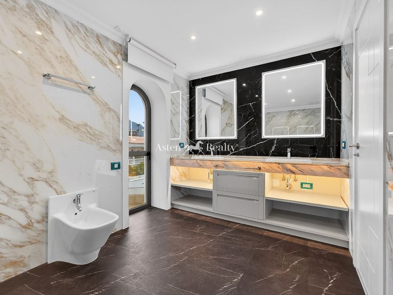 Villa for Sale in La Caleta, Tenerife 35