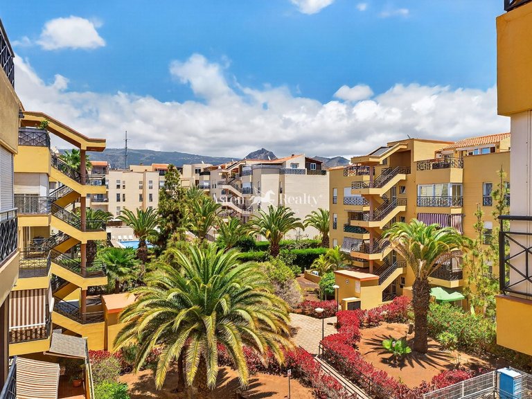 Penthouse for Sale in Parque La Reina, Tenerife 3