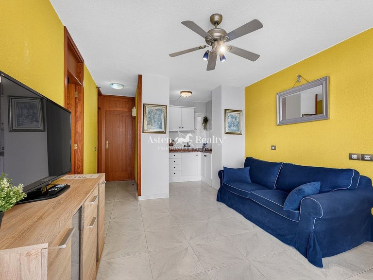 Apartment for Sale in Playa De Las Américas, Tenerife 6