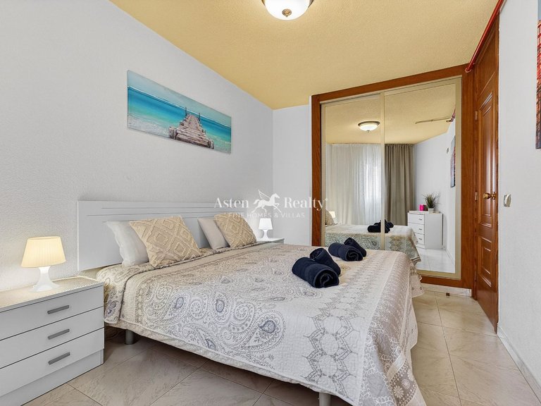 Apartment for Sale in Playa De Las Américas, Tenerife 12