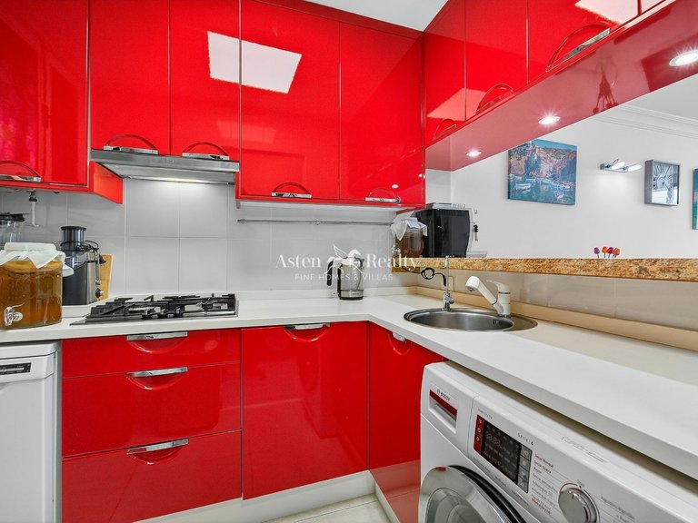 Apartment for Sale in Playa De Las Américas, Tenerife 6