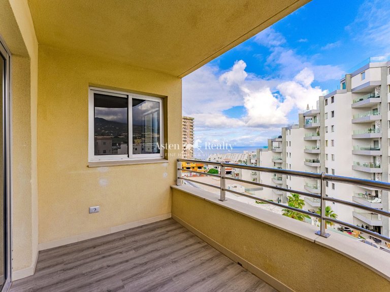 Apartment for Sale in Playa Paraíso, Tenerife 15