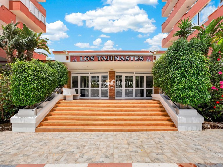Apartment for Sale in Playa De Las Américas, Tenerife 16