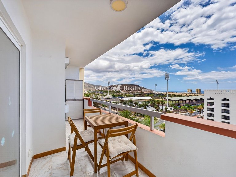 Apartment for Sale in Playa De Las Américas, Tenerife 3