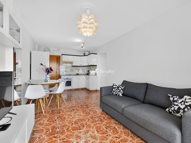 Apartment for Sale in Playa De Las Américas, Tenerife 8