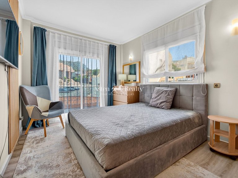 Villa for Sale in Puerto De Santiago, Tenerife 32