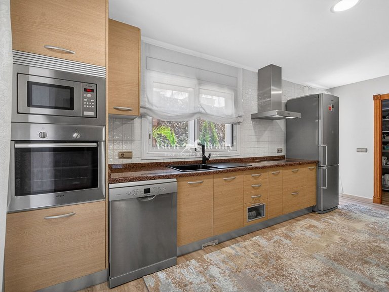 Villa for Sale in Puerto De Santiago, Tenerife 13