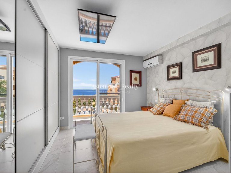 Town House for Sale in Los Cristianos, Tenerife 15