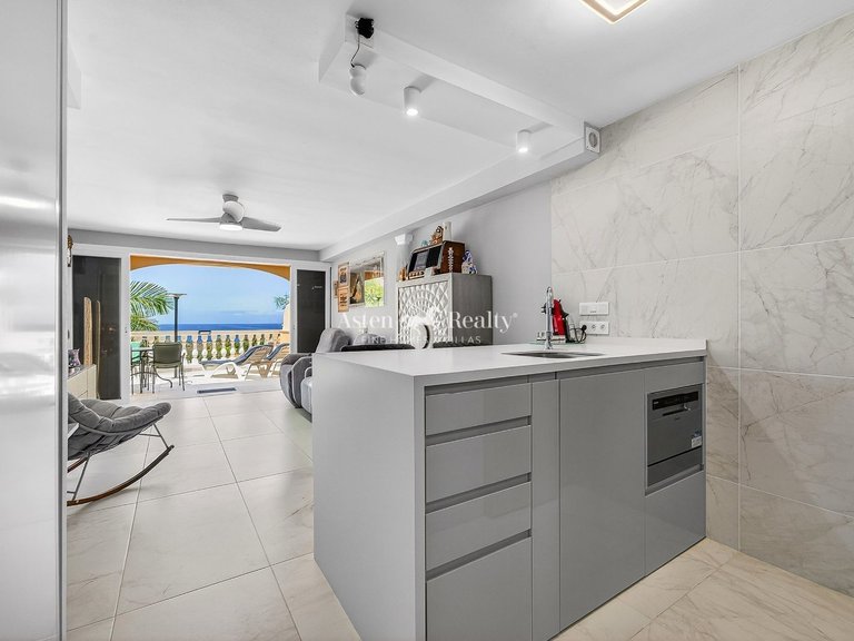 Town House for Sale in Los Cristianos, Tenerife 4