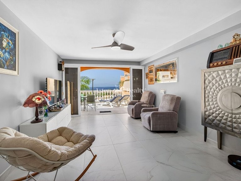 Town House for Sale in Los Cristianos, Tenerife 6