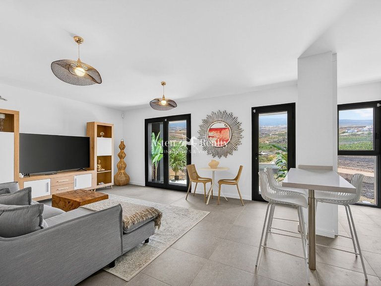 Apartment for Sale in Playa San Juan, Tenerife 3
