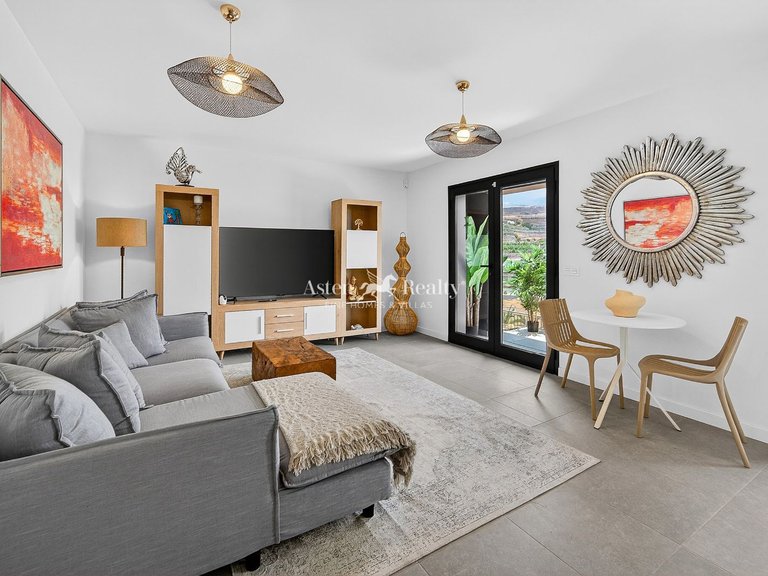 Apartment for Sale in Playa San Juan, Tenerife 2
